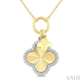 1/6 Ctw Clover Charm Fluted Round Cut Diamond Pirouette Fashion Pendant With Chain in 10K Yellow and White Gold