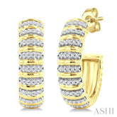 1/4 Ctw Ribbed Round Cut Diamond Pirouette Half Hoop Earrings in 14K Yellow Gold