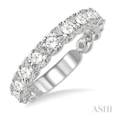 2 Ctw Lattice Round Cut Diamond Wedding Band in 14K White Gold