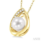 6.5 MM Round Shape Cultured Pearl and 1/20 Ctw Round Cut Diamond Pendant in 10K Yellow Gold with Chain