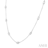 2 Ctw Emerald Cut Diamond Fashion Necklace in 14K White Gold