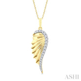 1/5 Ctw Fluted Texture Angel Wing Round Cut Diamond Pirouette Fashion Pendant With Chain in 14K Yellow Gold