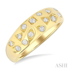 1/4 Ctw Round Cut Diamond Mosaic Wide Fashion Band in 10K Yellow Gold