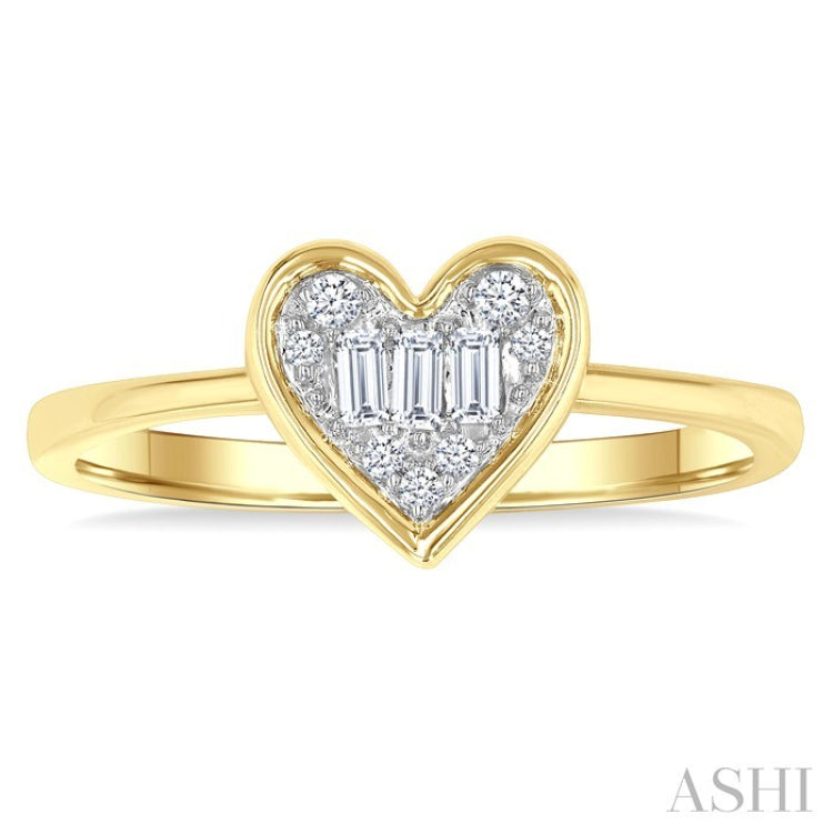 1/6 Ctw Petite Bezel Set Heart Shape Fusion Baguette and Round Cut Diamond Fashion Ring in 10K Yellow Gold