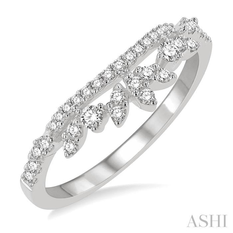 1/3 Ctw Alternating Marquise and Circular Mount Round Cut Diamond Curved Band in 14K White Gold