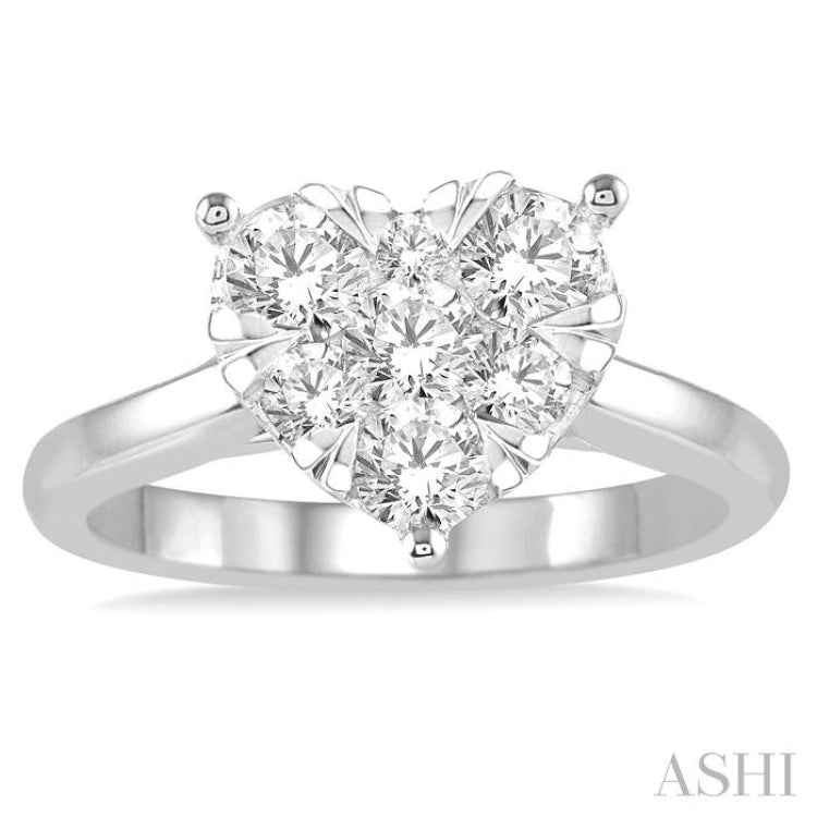 1 Ctw Round Cut Diamond Heart Shape Lovebright Ring in 14K White Gold