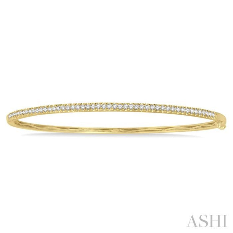 1/2 Ctw Slim Round Cut Diamond Bangle in 14K Yellow Gold