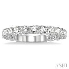 1 Ctw Round Cut Diamond Wedding Band in 14K White Gold