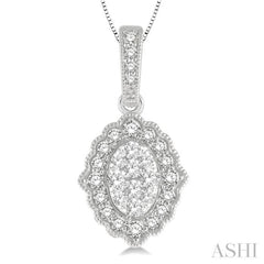 1/4 Ctw Lattice Edge Oval Shape Lovebright Round Cut Diamond Pendant With Chain in 14K White Gold