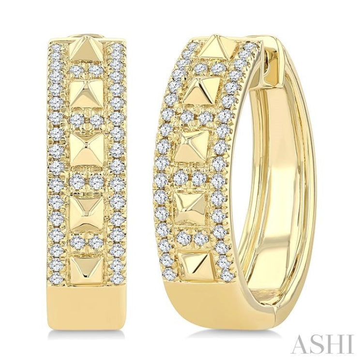 1/4 Ctw Bold Pyramid Accent Round Cut Diamond Fashion Hoop Earrings in 10K Yellow Gold