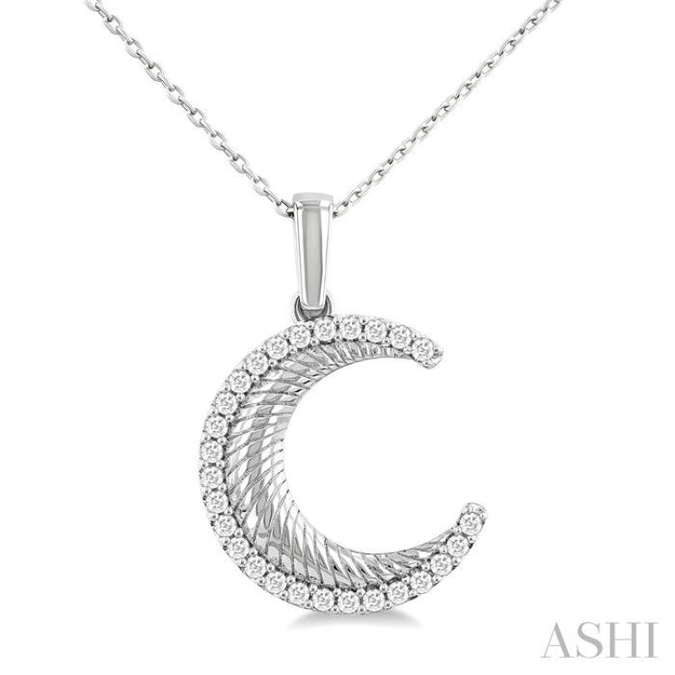 1/5 Ctw Spiral Textured Crescent Moon Round Cut Diamond Pirouette Fashion Pendant With Chain in 14K White Gold