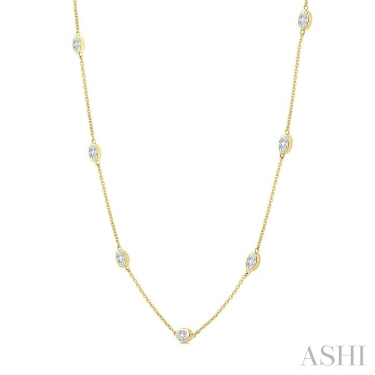 2 Ctw Oval Cut Diamond Fashion Station Necklace in 14K Yellow Gold