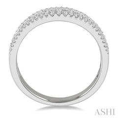 1/2 Ctw Triple Row Round Cut Diamond Wedding Band in 14K White Gold