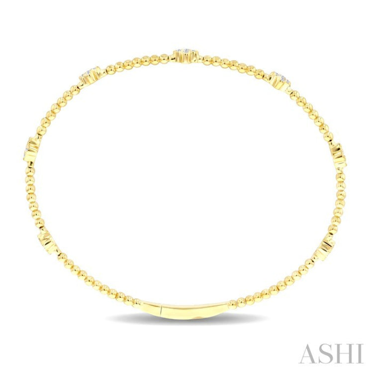 1/2 Ctw Round Cut Bead Bijoux Diamond Clover Bead Fashion Flex Bangle in 14K Yellow Gold