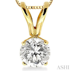 Round Cut Diamond Solitaire Pendant in 14K Yellow Gold with chain