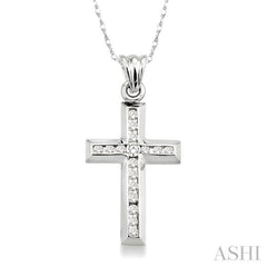 1/4 Ctw Round Cut Diamond Cross Pendant in 14K White Gold with Chain