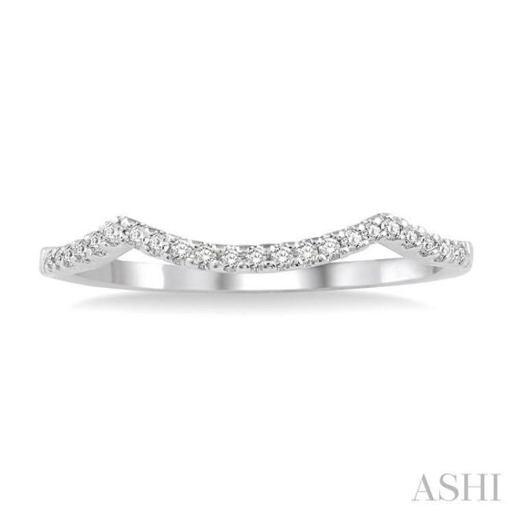 1/10 Ctw Round Cut Diamond Wedding Band in 14K White Gold