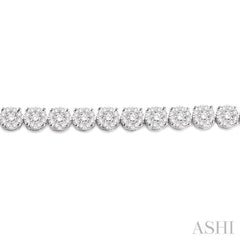 5 1/3 Ctw Round Cut Diamond Lovebright Tennis Bracelet in 14K White Gold