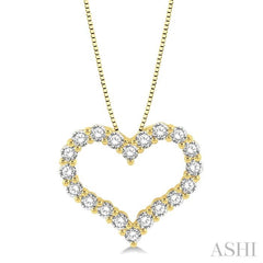 1 Ctw Heart Shape Round Cut Diamond Pendant With Chain in 14K Yellow Gold