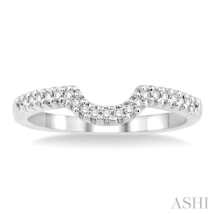 1/6 Ctw Round Cut Diamond Wedding Band in 14K White Gold