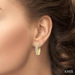 1/4 Ctw Circular Bead & Round Cut Bead Bijoux Diamond Hoop Earrings in 14K Yellow Gold