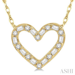 1/4 Ctw Heart Charm Baguette and Round Cut Diamond Pendant in 14K Yeliow Gold