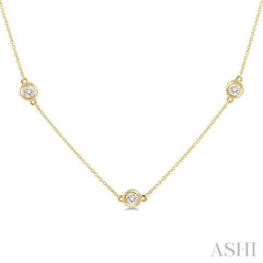 1/10 Ctw Round Cut Diamond Station Necklace in 10K Yellow Gold