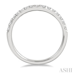 1/3 Ctw Arched Center Round Cut Diamond Wedding Band in 14K White Gold