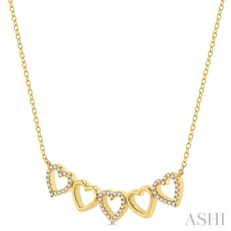 1/6 Ctw Linked Hearts Round Cut Diamond Necklace in 10K Yellow Gold