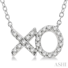 1/6 Ctw 'XO' Hugs and Kisses Round Cut Diamond Petite Fashion Pendant With Chain in 10K White Gold