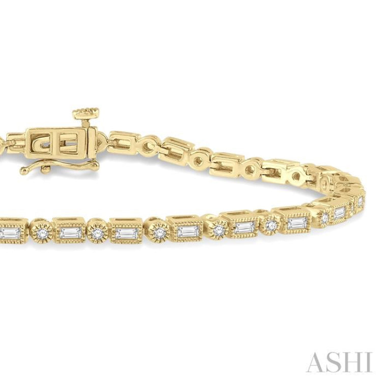 1 Ctw Baguette and Round Cut Diamond Bracelet in 14K Yellow Gold