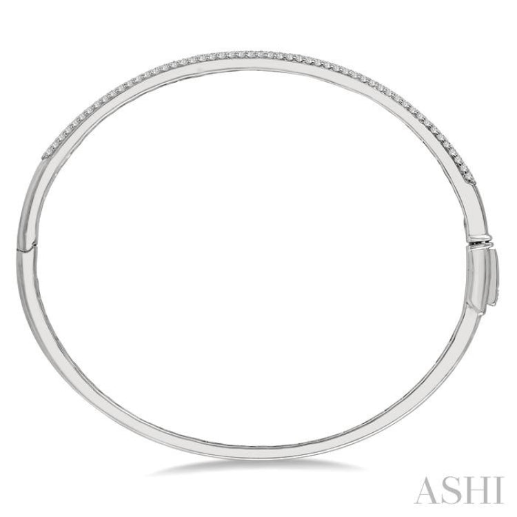 1 Ctw Round Cut Diamond Fashion Bangle in 14K White Gold