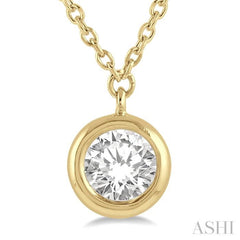 1/5 ctw Round Cut Diamond Necklace in 14K Yellow Gold