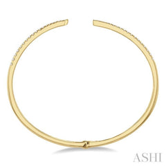 1/2 Ctw Round Cut Diamond Claw Cuff Bangle in 14K Yellow Gold