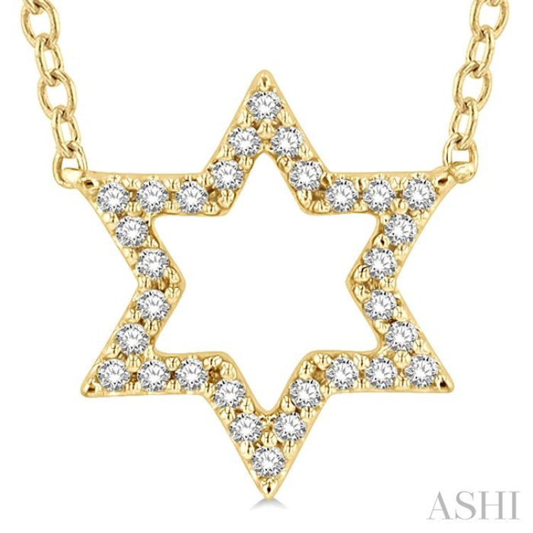 1/10 Ctw Star of David Petite Round Cut Diamond Fashion Pendant With Chain in 10K Yellow Gold