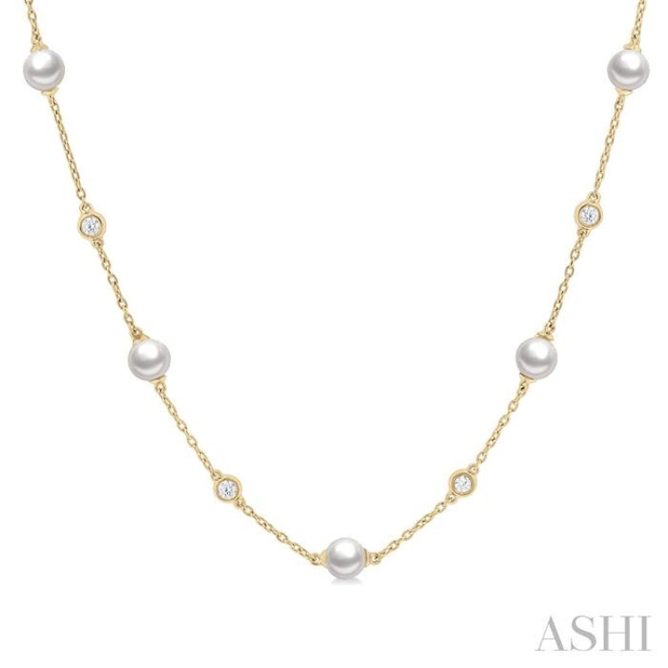5 MM Round Shape Cultured Pearls and 1/4 Ctw Round Cut Diamond Station Necklace in 14K Yellow Gold
