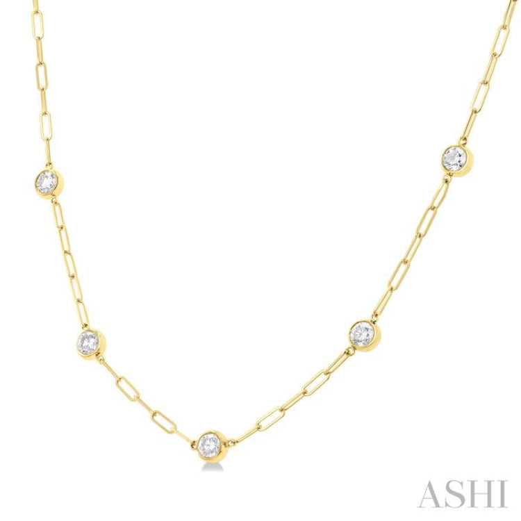 1 1/2 ctw Bezel Set Round Cut Diamond Paper Clip Station Necklace in 14K Yellow Gold