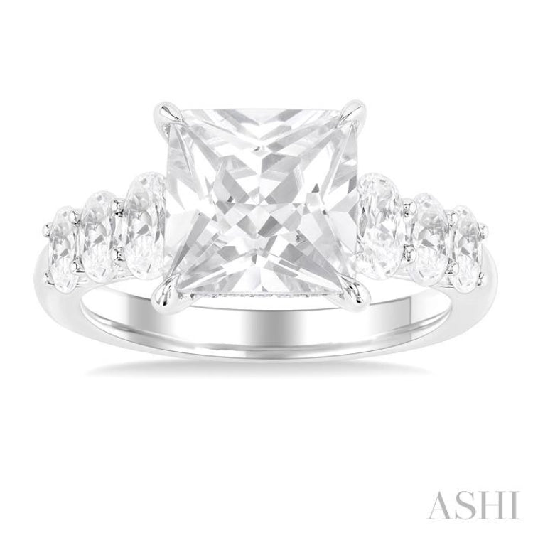 1 1/4 Ctw Princess Shape Oval and Round Cut Diamond Semi Mount Engagement Ring in 14K White Gold