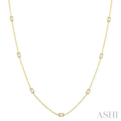 1/2 Ctw Baguette Cut Diamond Station Necklace in 14K Yellow Gold