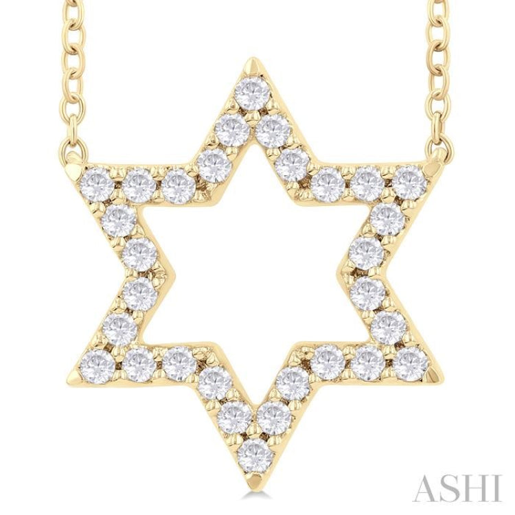 1/4 Ctw Star of David Petite Round Cut Diamond Fashion Pendant With Chain in 14K Yellow Gold