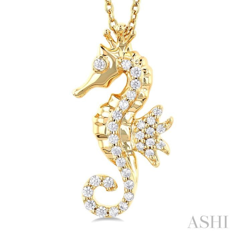 1/8 ctw Petite Seahorse Round Cut Diamond Fashion Pendant With Chain in 10K Yellow Gold