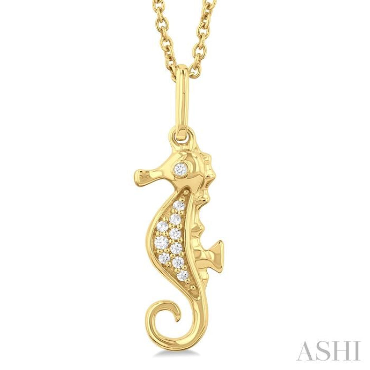 1/20 ctw Petite Seahorse Round Cut Diamond Fashion Pendant With Chain in 10K Yellow Gold