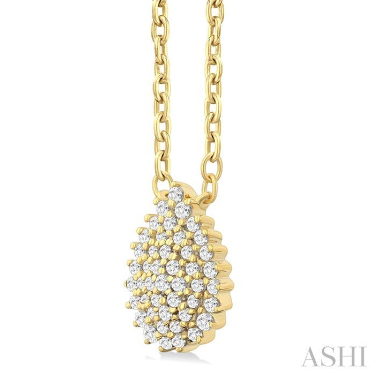 1/6 Ctw Petite Pear Shape Round Cut Diamond Cluster Fashion Pendant With Chain in 10K Yellow Gold