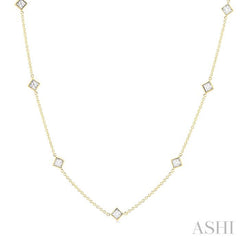 2 Ctw Princess Cut Diamond Fashion Necklace in 14K Yellow Gold