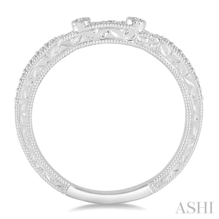 1/10 Ctw Round Cut Diamond Wedding Band in 14K White Gold