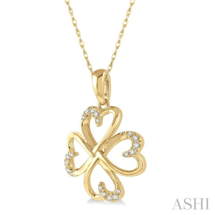 1/10 Ctw Infinity Heart Round Cut Diamond Pendant With Chain in 10K Yellow Gold