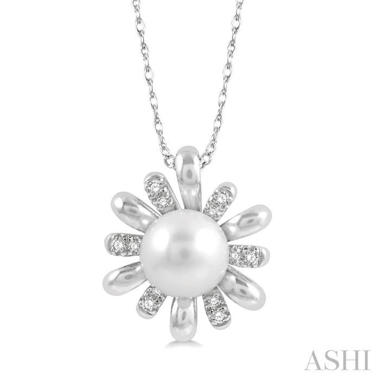 1/10 Ctw Floral 7 MM Round Cultured Pearl & Round Cut Diamond Pendant With Chain in 10K White Gold