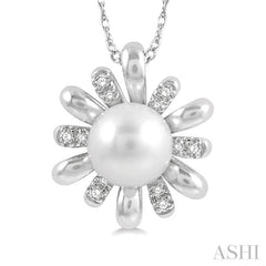 1/10 Ctw Floral 7 MM Round Cultured Pearl & Round Cut Diamond Pendant With Chain in 10K White Gold