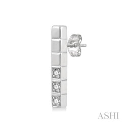 1/20 Ctw Round Cut Diamond Bar Earring in 10K White Gold