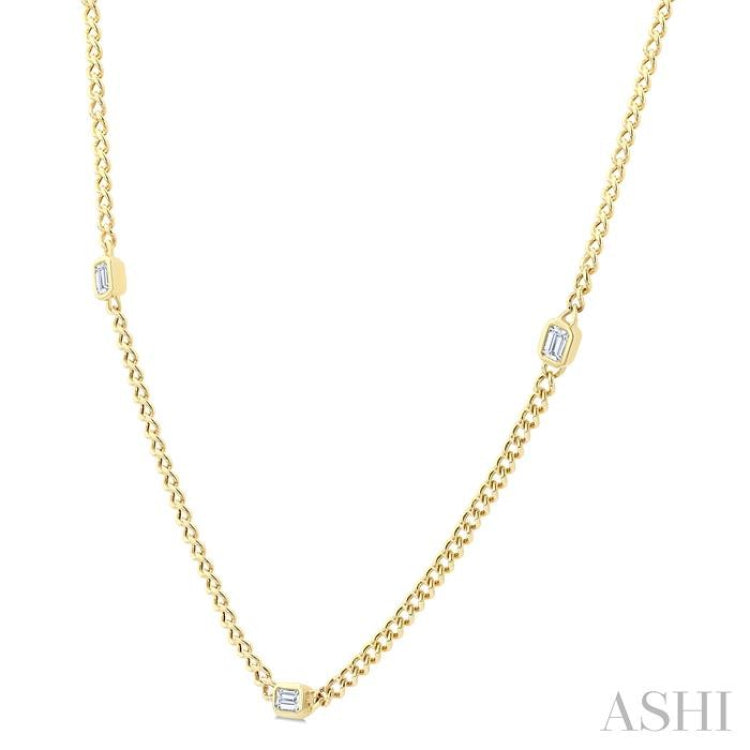 1/2 Ctw Bezel-Set Octagon Shape Round Cut Diamond Curb & Cuban Link Fashion Station Necklace in 14K Yellow Gold